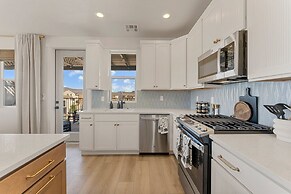 Surfside Escape 3 Bedroom Condo