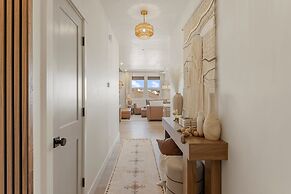 Surfside Escape 3 Bedroom Condo