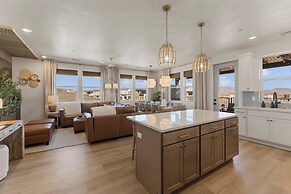 Surfside Escape 3 Bedroom Condo