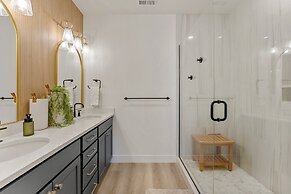 Surfside Escape 3 Bedroom Condo