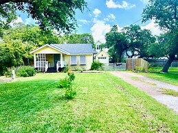 Rockport Bungalow 4 Bedroom Home