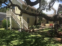 Rockport Bungalow 4 Bedroom Home