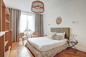 Charming Apartment - 4BR -10p- Madeleine
