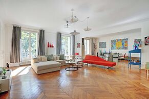 Charming Apartment - 4BR -10p- Madeleine