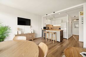 Modern Apartment sea View -2br-4p- Saint-tropez
