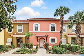 Disney Charm, Steps From Pool and Clubhouse!