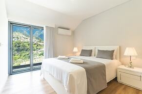 Villa Lorenzo by Atlantic Holiday