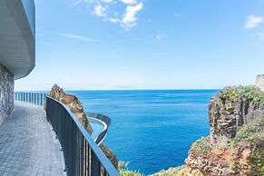 Big Cliff Apartment by Atlantic Holiday