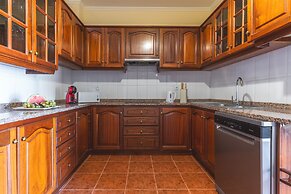 Vale Formoso 1 by Atlantic Holiday
