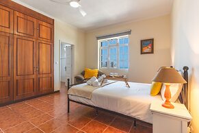 Vale Formoso 1 by Atlantic Holiday
