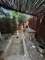 Ikal Bungalows