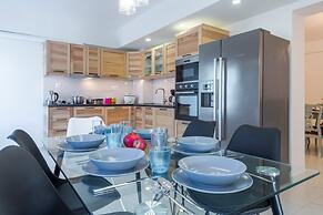 ISLAND RODOS POOL SUITES