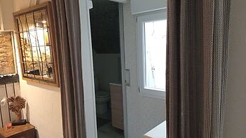 House with 9 private rooms