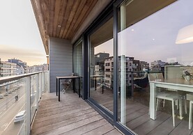 South-facing Apartment for 4 Guests