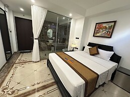 Bay Luxury Hotel & Spa - No1 Ngo Huyen