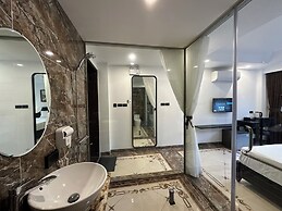 Bay Luxury Hotel & Spa - No1 Ngo Huyen