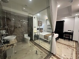 Bay Luxury Hotel & Spa - No1 Ngo Huyen