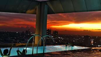 Vinia Residence by Christine Suites PH