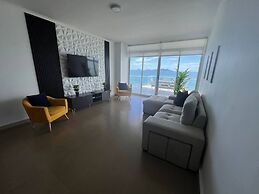 Apartment in the Causeway Amador
