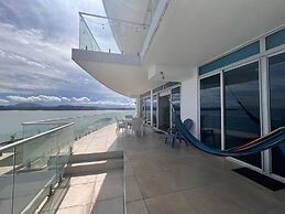 Apartment in the Causeway Amador