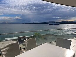 Apartment in the Causeway Amador