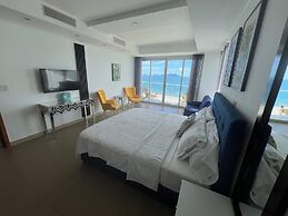 Apartment in the Causeway Amador