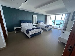 Apartment in the Causeway Amador