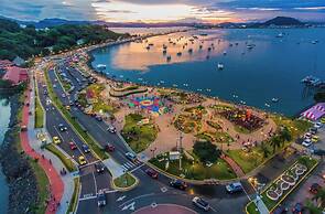 Apartment in the Causeway Amador