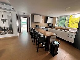 Apartment in the Causeway Amador