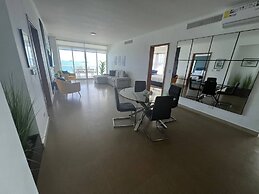 Apartment in the Causeway Amador