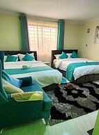 Lux Suites Vacanza Homes Nakuru