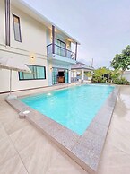 Level FIVE pool villa Pattaya