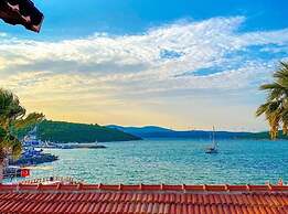 Pangea Sığacık Suite Hotel & Bistro