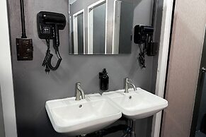 Lanna Loft Hostel