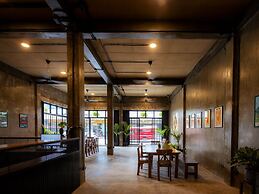 Lanna Loft Hostel
