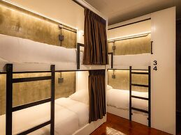 Lanna Loft Hostel