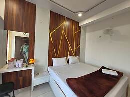 Vista Hotel Naini Lake View Nainital