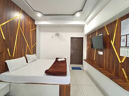 Vista Hotel Naini Lake View Nainital