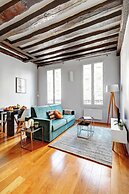 Chic 1BR Near Le Marais & Picasso Museum