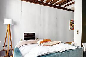 Chic 1BR Near Le Marais & Picasso Museum