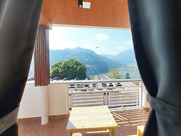 Hotel Sangita Lake View Nainital