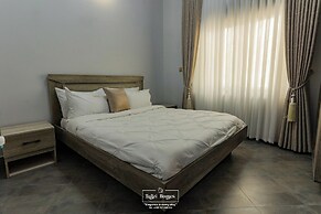 Tanzi Homes Nyonyozi