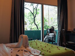 Sundaras Sigiria Jungles Cave Resort