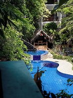 Sundaras Sigiria Jungles Cave Resort