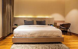 Housr Golf Course Road Phase 1 Metro