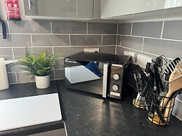 4 Bed Apartment in Warwick