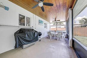 4 Mi to Hard Rock Stadium: Miramar Home w/ Bbq!