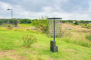 Community Perks: Scenic Lake Travis Getaway!