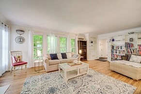 9 Mi to Cleveland: Home Near Hospitals & Colleges