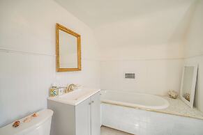 9 Mi to Cleveland: Home Near Hospitals & Colleges